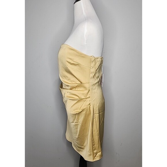 NWT New wayf the edit by emma rose dress Halter A Line Gold Dress Mini - Picture 2 of 10